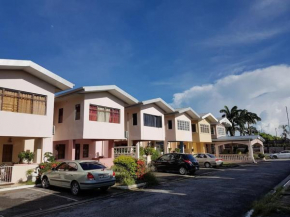 Comfortable 3 Bedroom Townhouse great location
